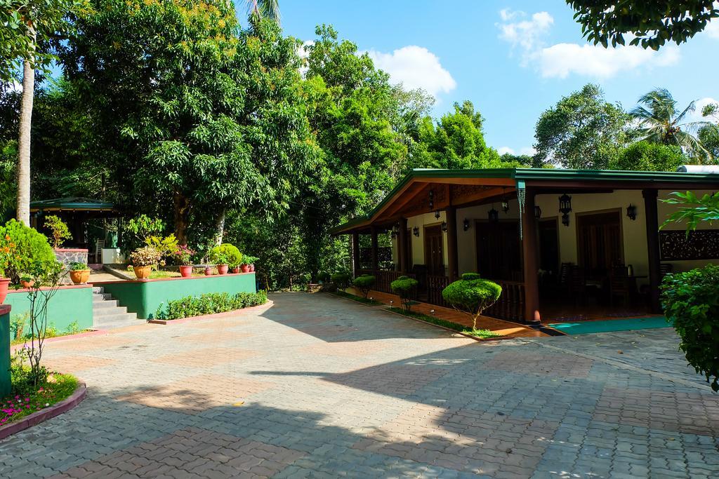 Green View Holiday Resort Kandy Esterno foto